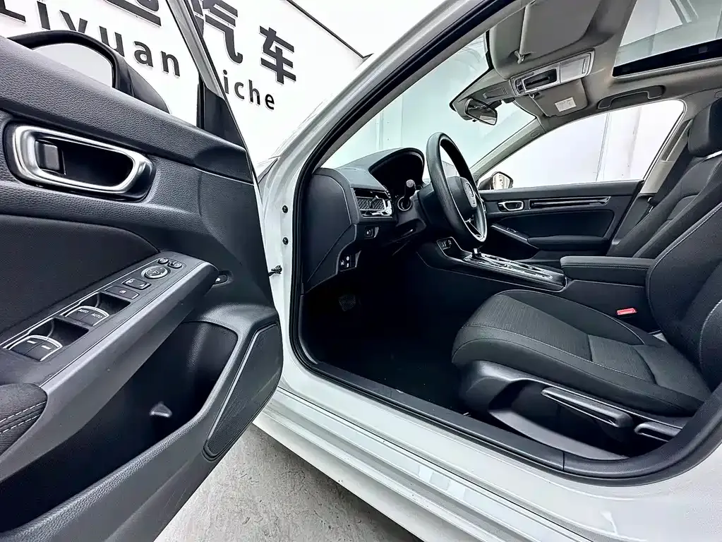 Honda Civic — фото 4