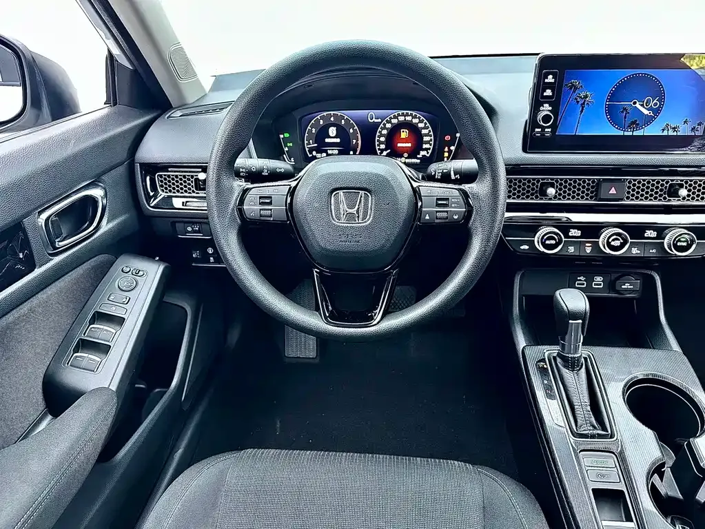 Honda Civic — фото 10