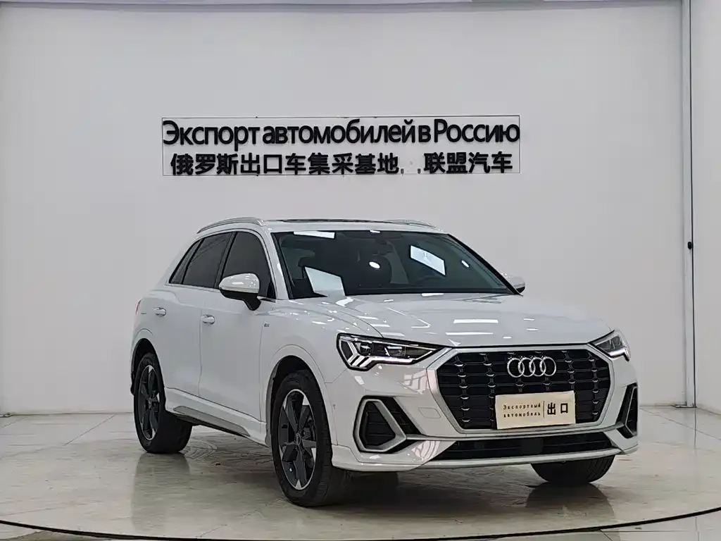 Audi Q3 — фото 4