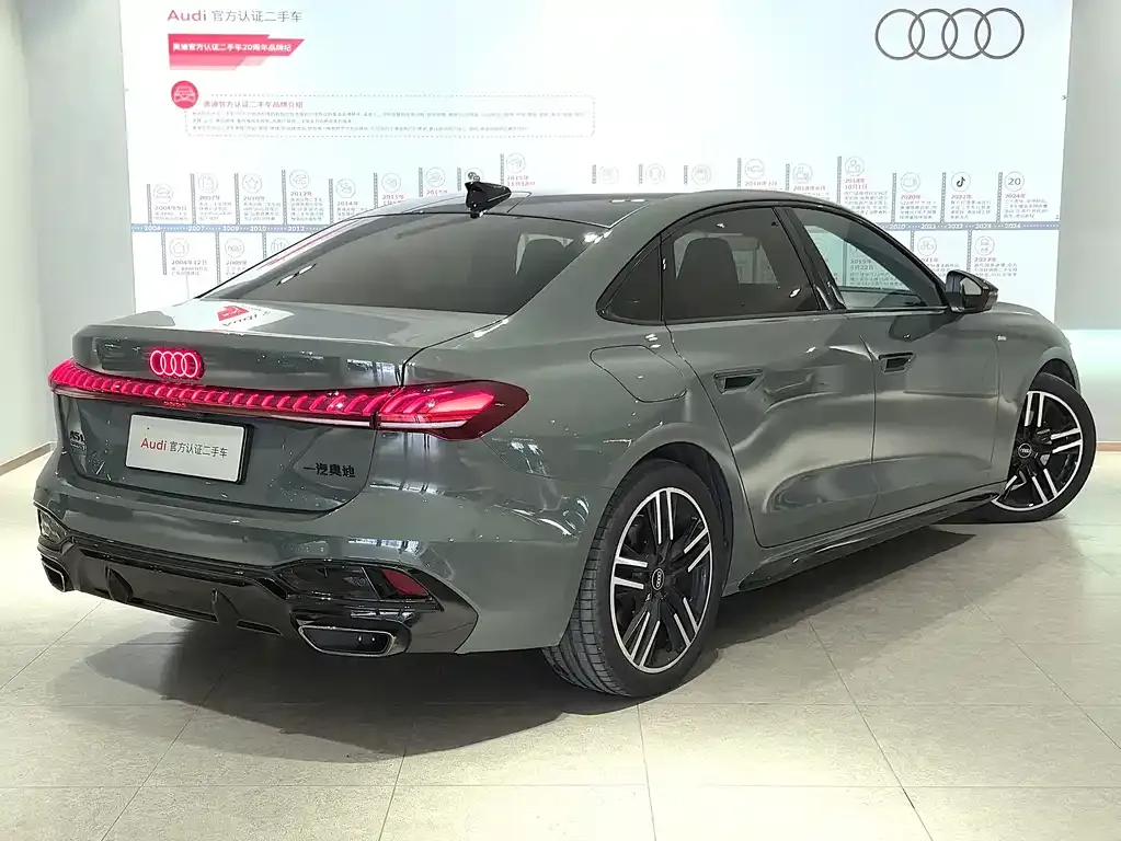 Audi A5L — фото 8