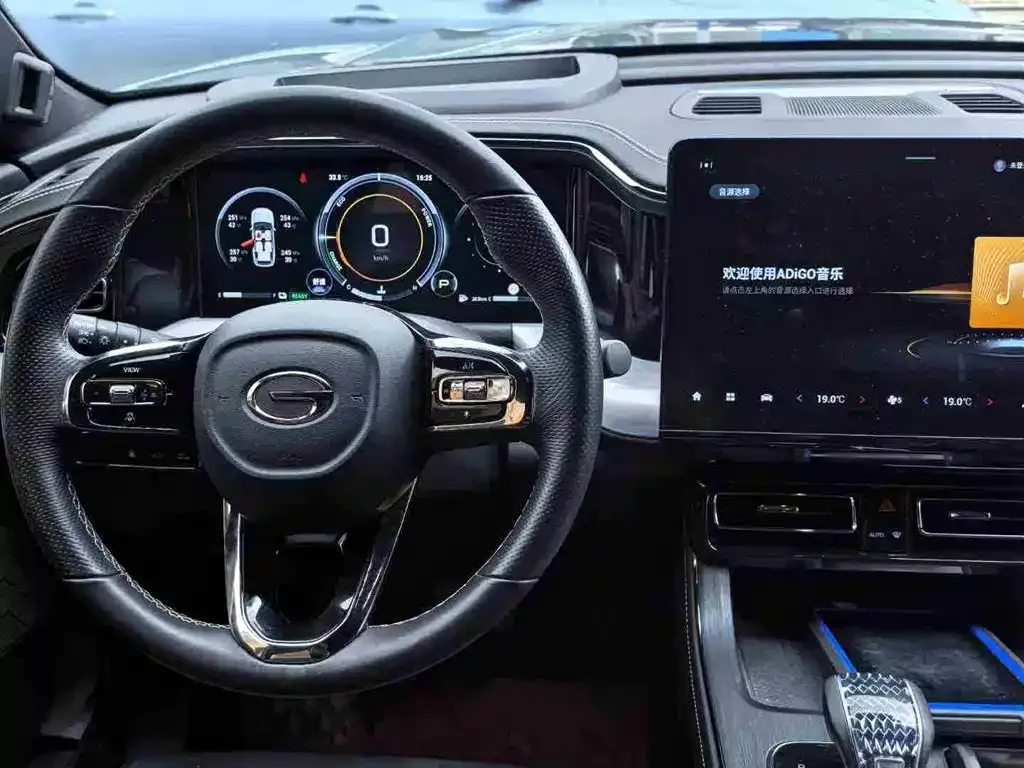 GAC Motor Trumpchi GS8 — фото 4