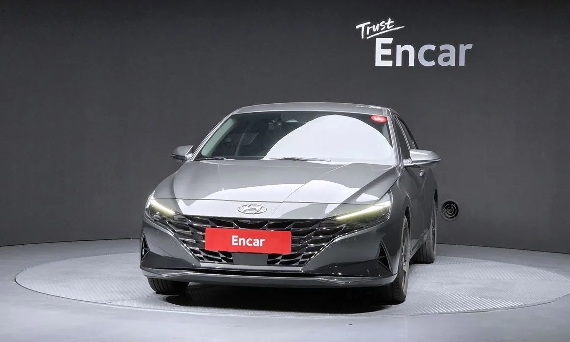 Hyundai AVANTE 2023 из KR, фото 2