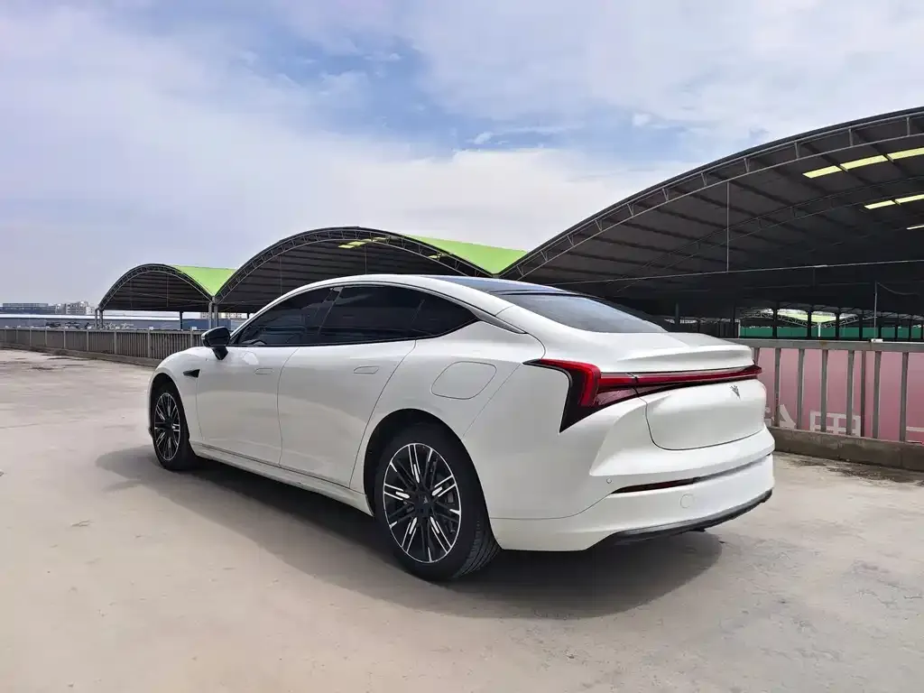 Neta S 2023 из CN, фото 3