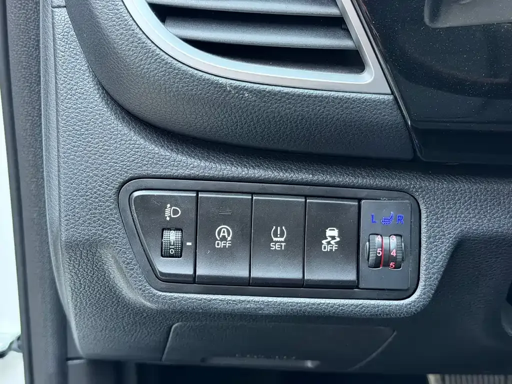 Kia KX3 — фото 10