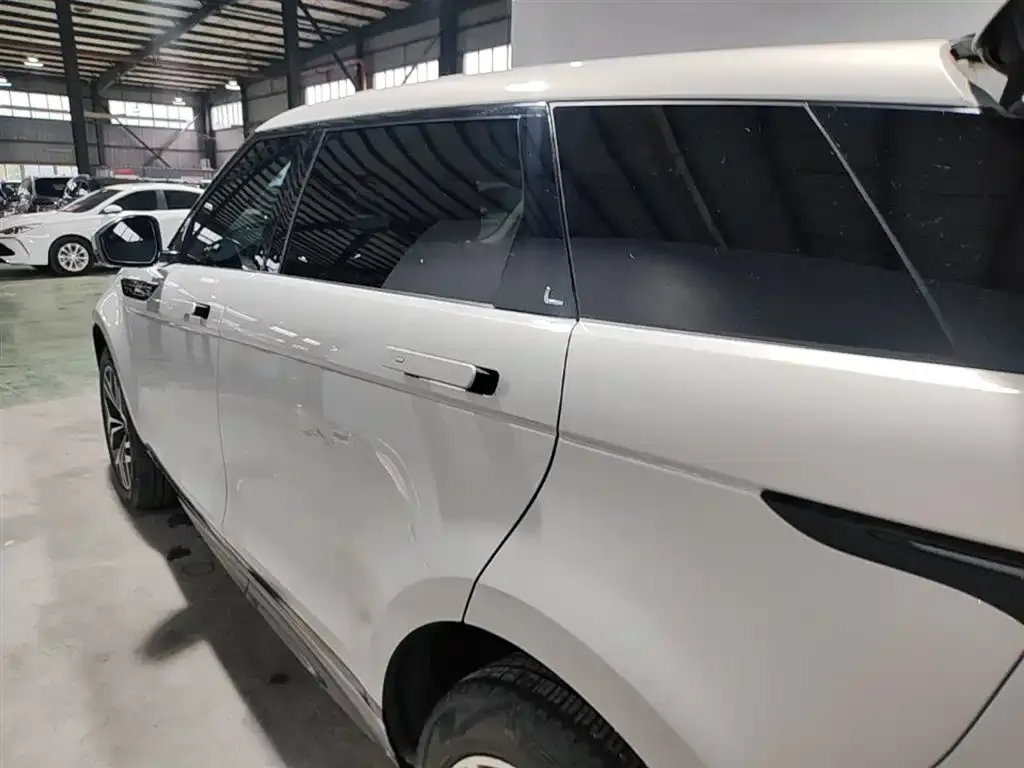 Land Rover Evoque — фото 2