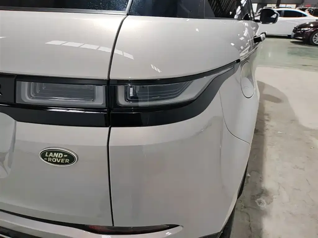 Land Rover Evoque — фото 6