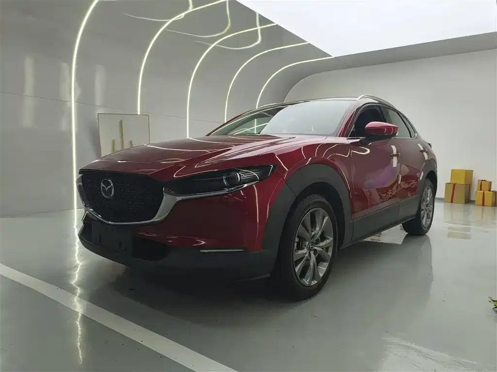 Mazda CX-30 — фото 1