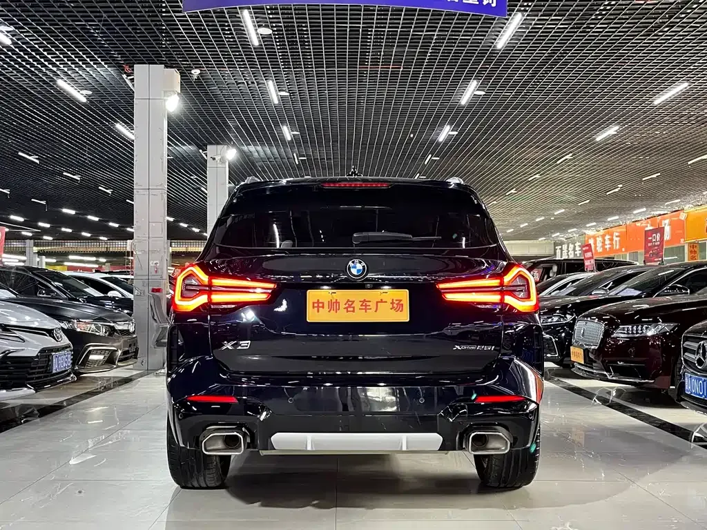 BMW X3 — фото 7