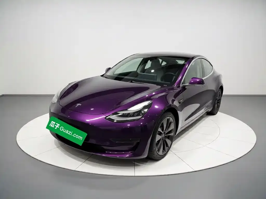 Tesla Model 3 — фото 7