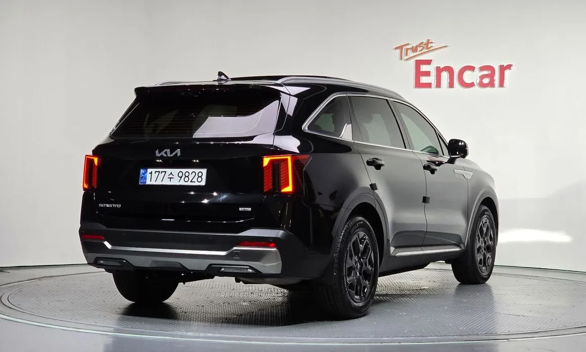 Kia Sorento — фото 4