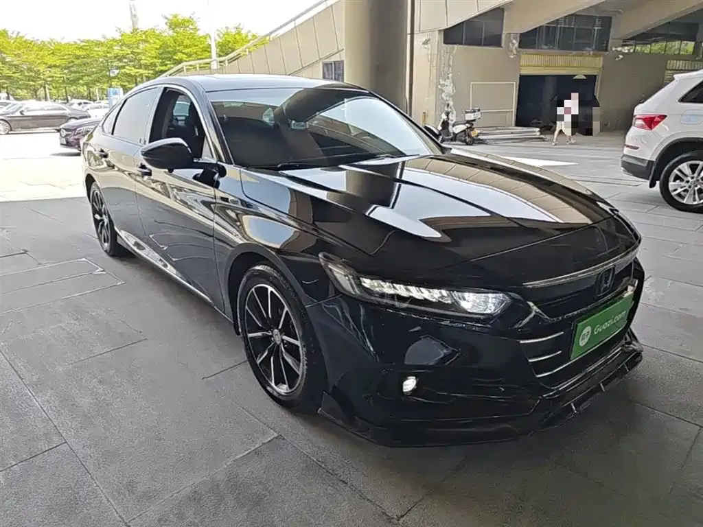 Honda Accord — фото 4