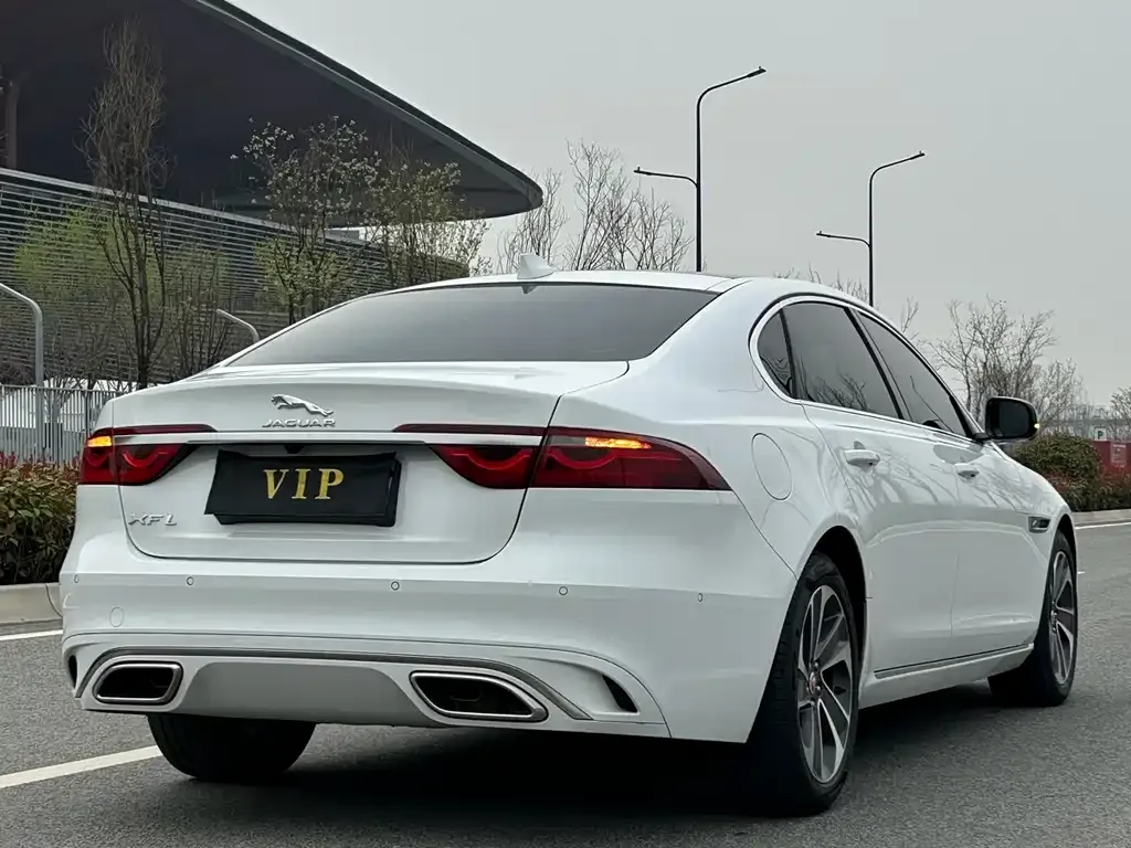 Jaguar XFL 2024 из CN, фото 3