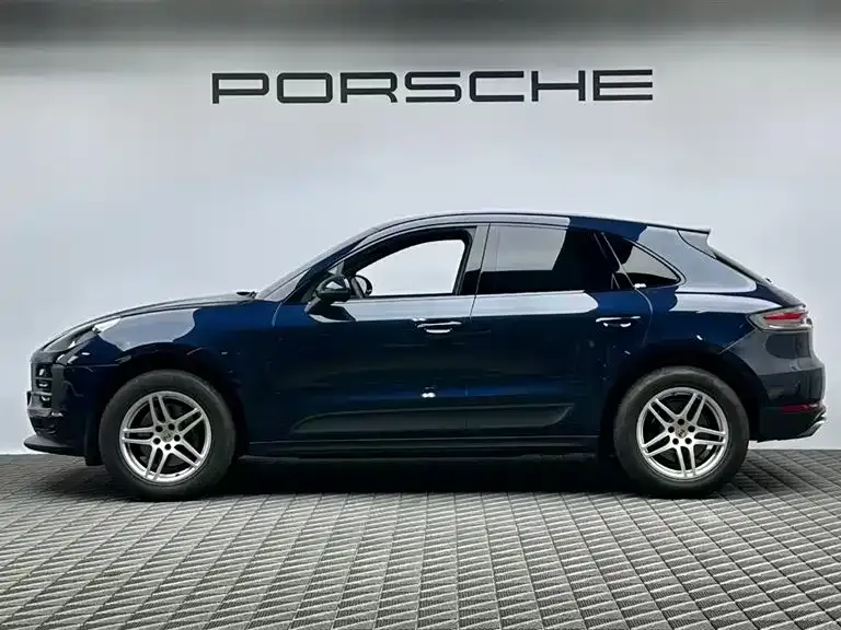 Porsche Macan — фото 6