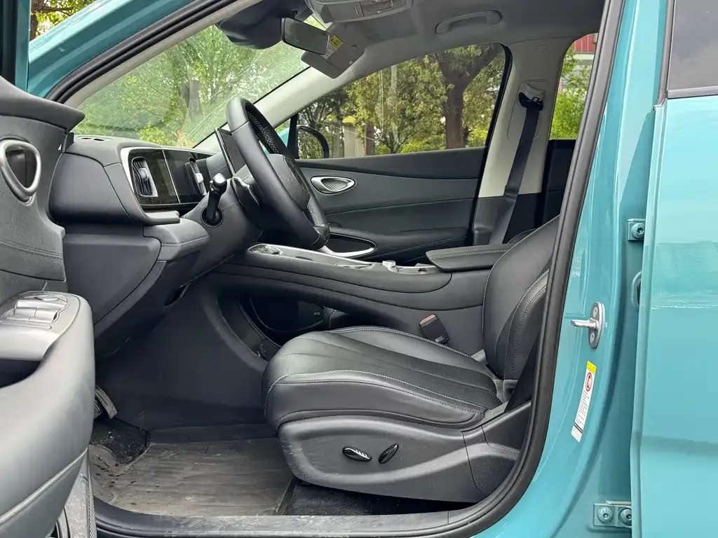 BYD Hiace 05 EV — фото 4