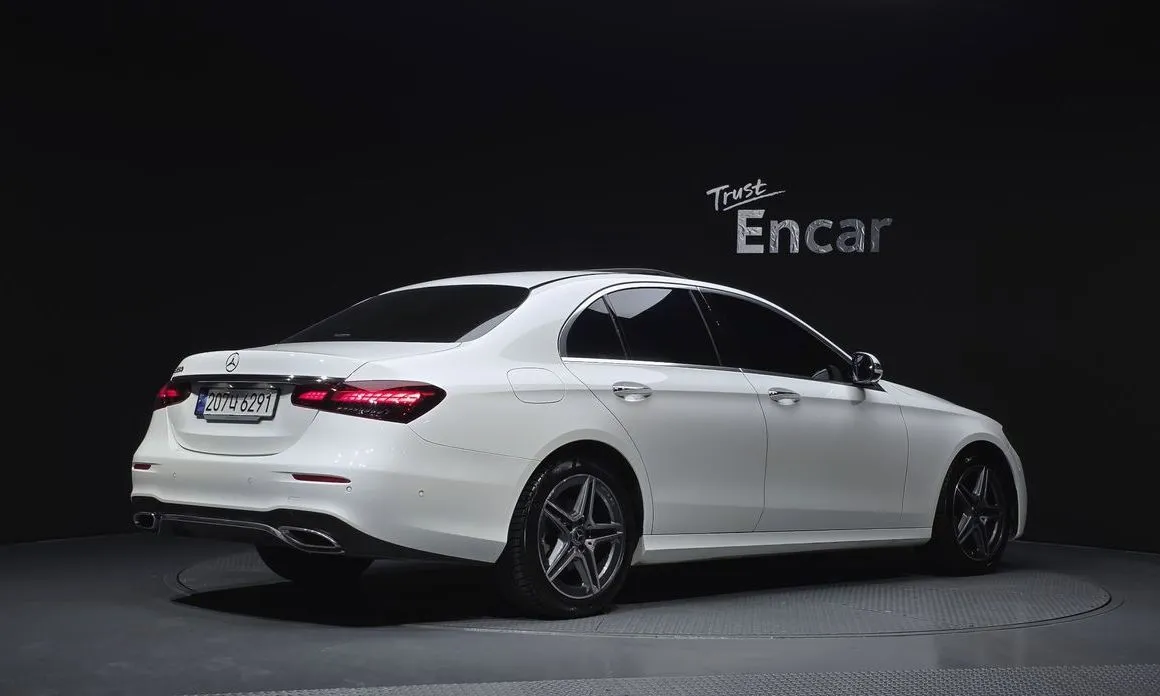 Mercedes-Benz E-Class 2023 из KR, фото 6