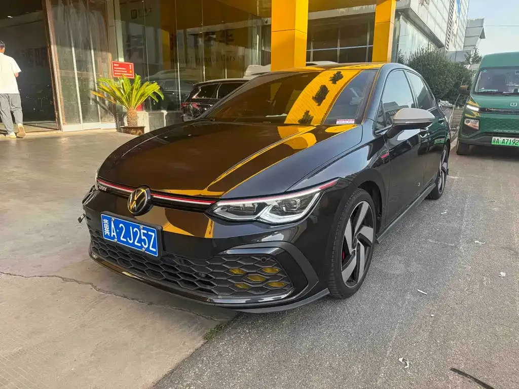 Volkswagen Golf GTI 2024 из CN, фото 6