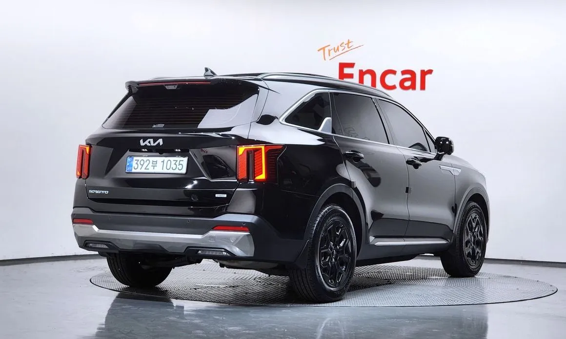 Kia Sorento — фото 3