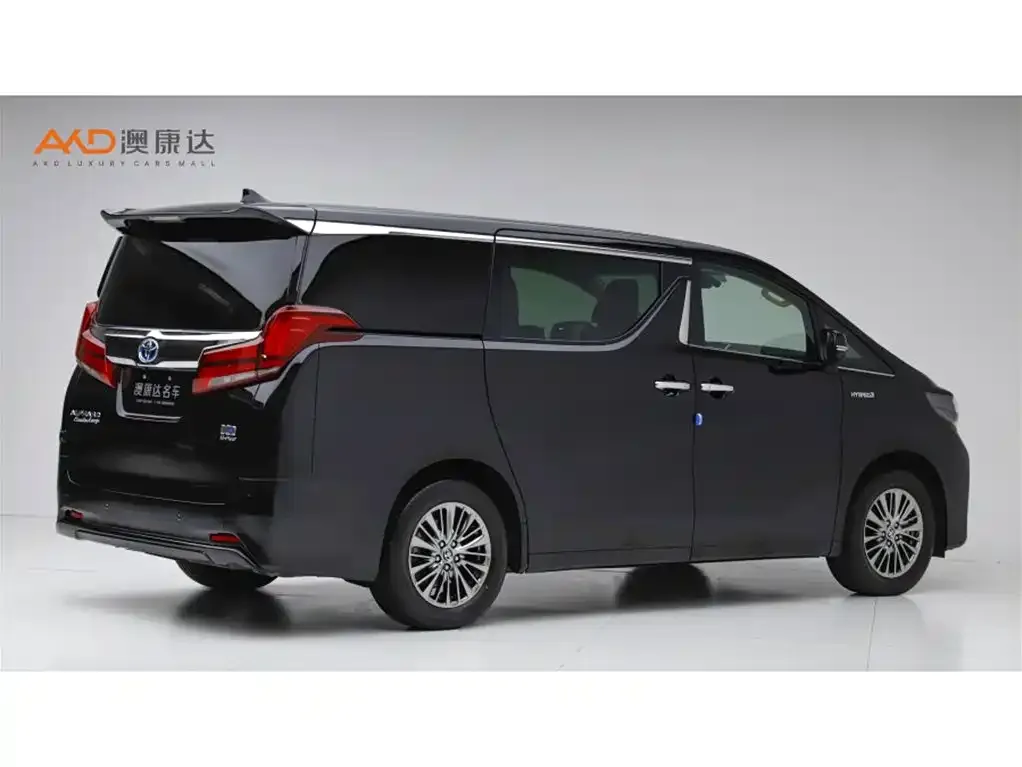 Toyota Alphard — фото 6