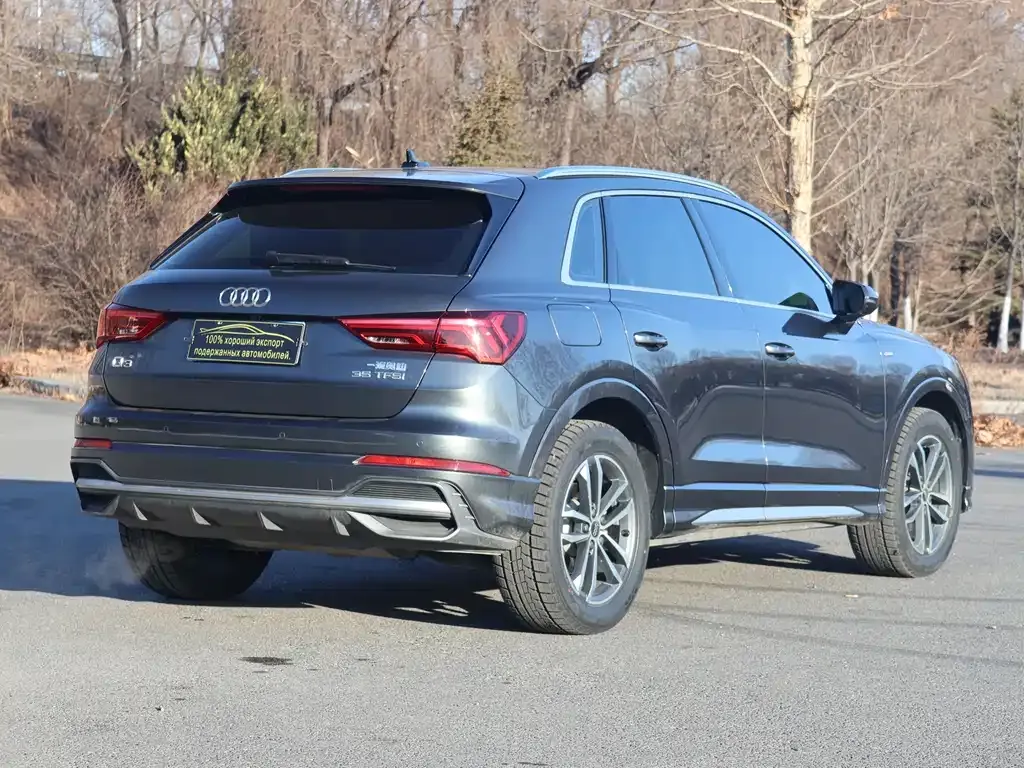 Audi Q3 — фото 8