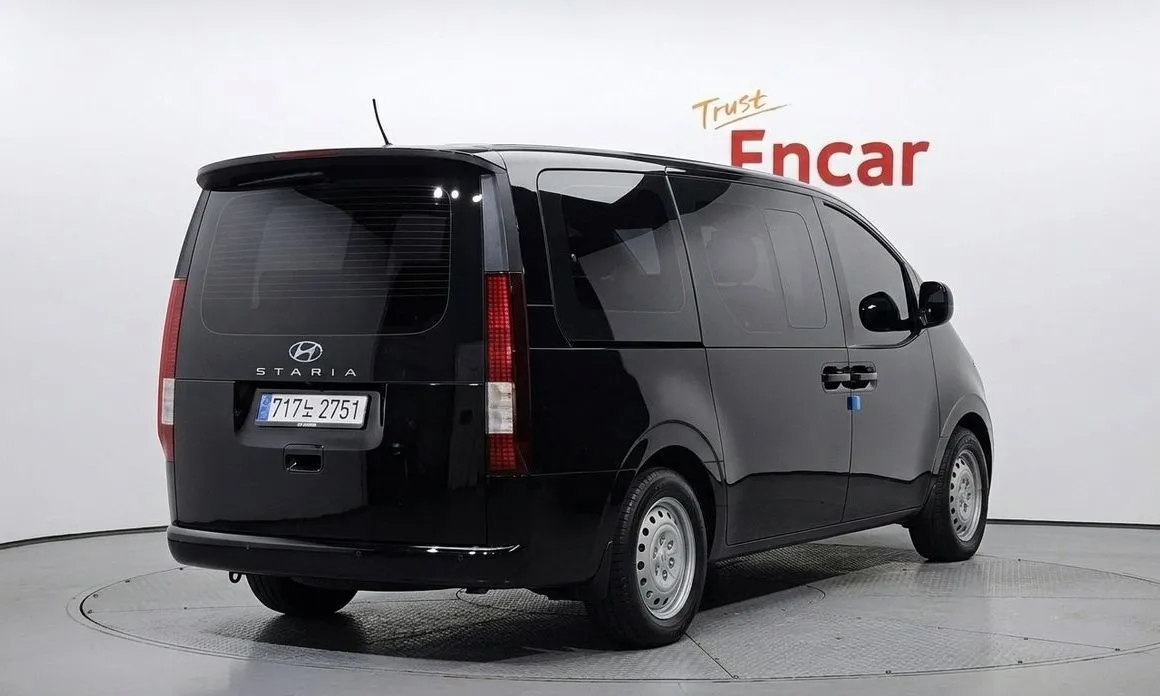 Hyundai Staria 2022 из KR, фото 2