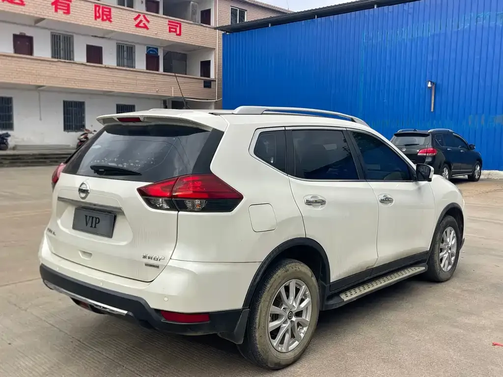 Nissan X-Trail 2021 из CN, фото 4