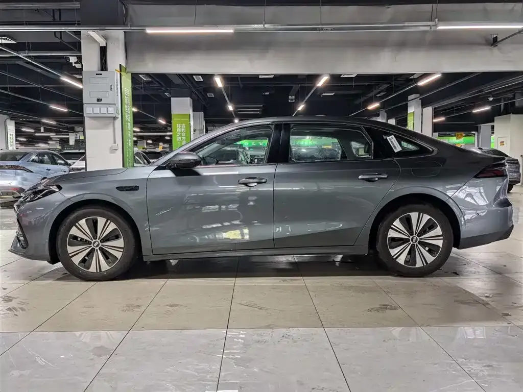 Geely 银河A7 EM 2025 из CN, фото 4