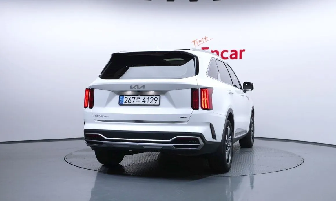Kia Sorento — фото 4