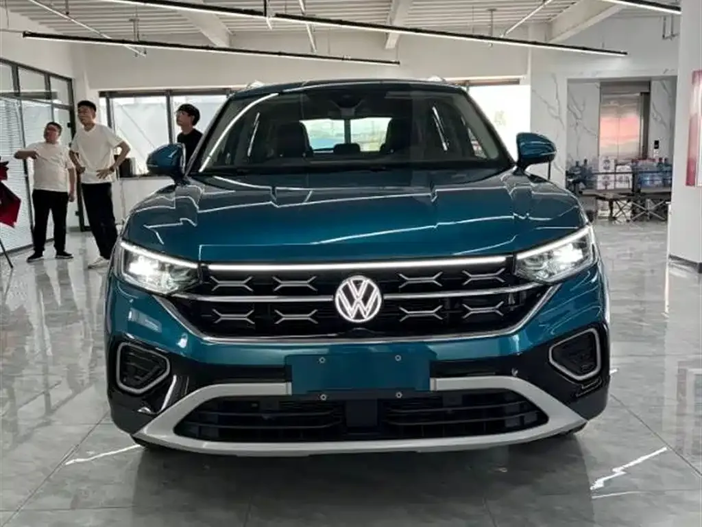 Volkswagen Tayron — фото 1