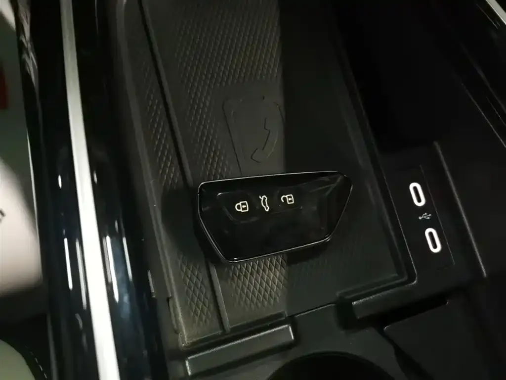 Volkswagen ID.6 Crozz 2022 из CN, фото 3
