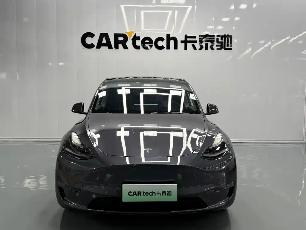 Tesla Model Y — фото 7