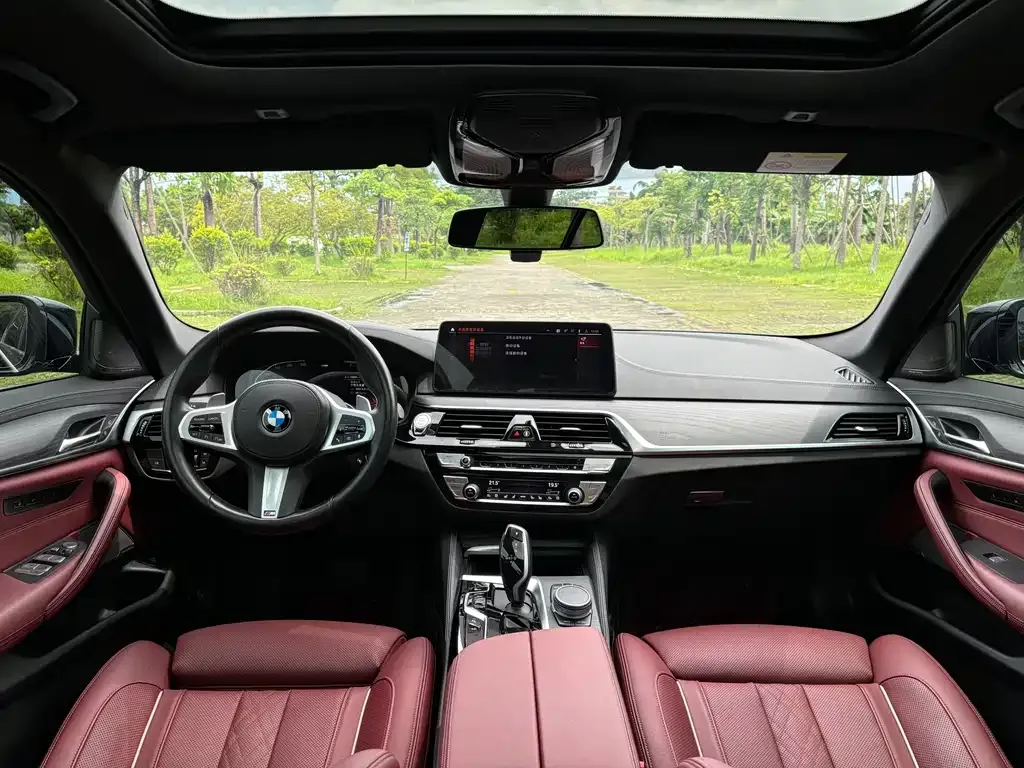 BMW 5 Series — фото 2