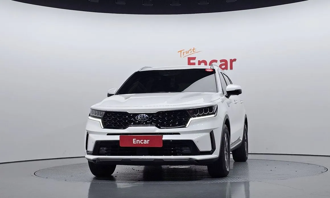 Kia Sorento — фото 5
