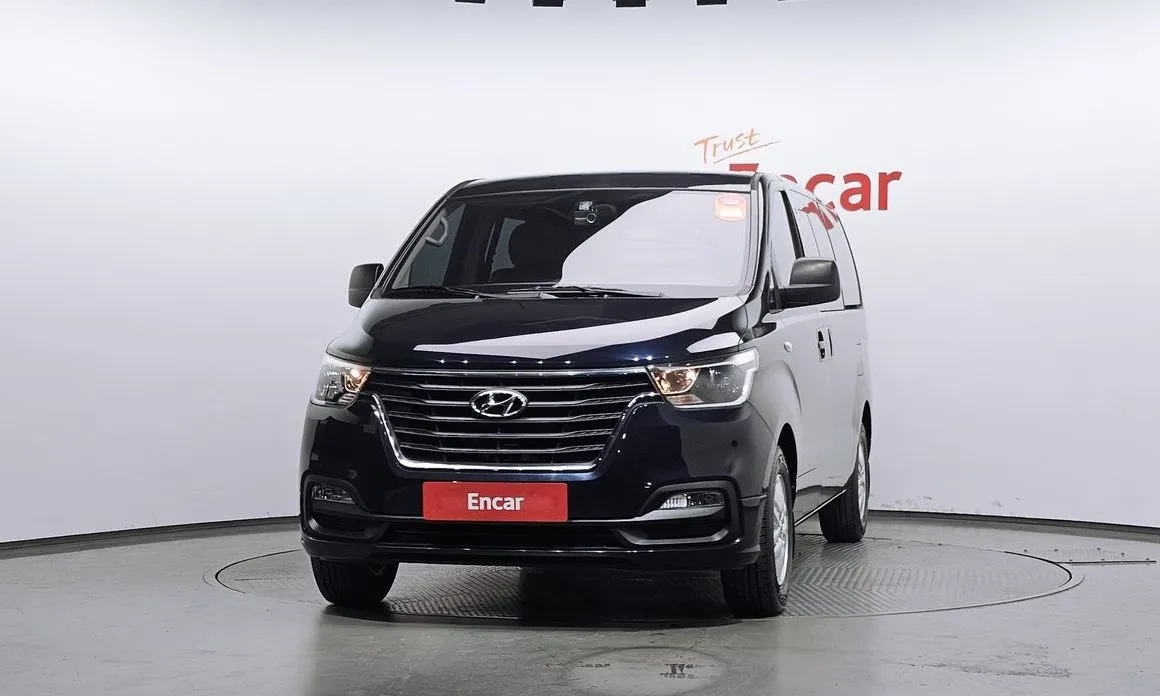 Hyundai Starex — фото 4