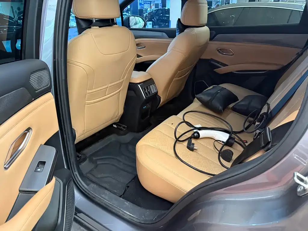 BYD L DM-i 2025 из CN, фото 7