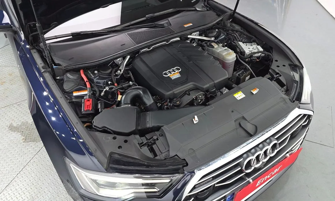Audi A6 — фото 10