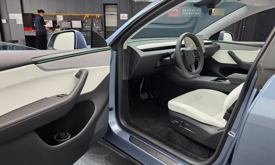 Tesla Model Y 2025 из KR, фото 10