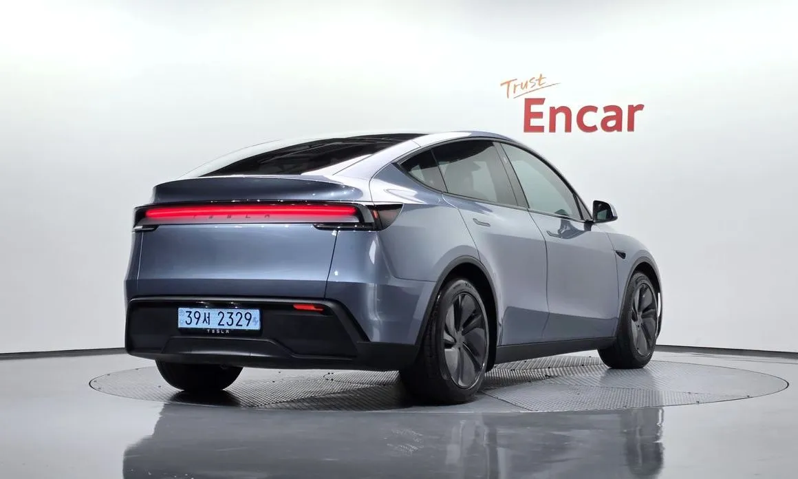 Tesla Model Y 2025 из KR, фото 5