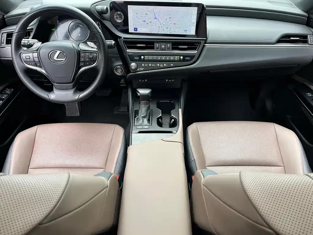 Lexus ES — фото 2