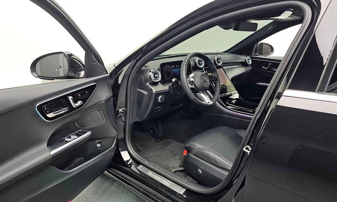 Mercedes-Benz C-Class 2025 из KR, фото 5