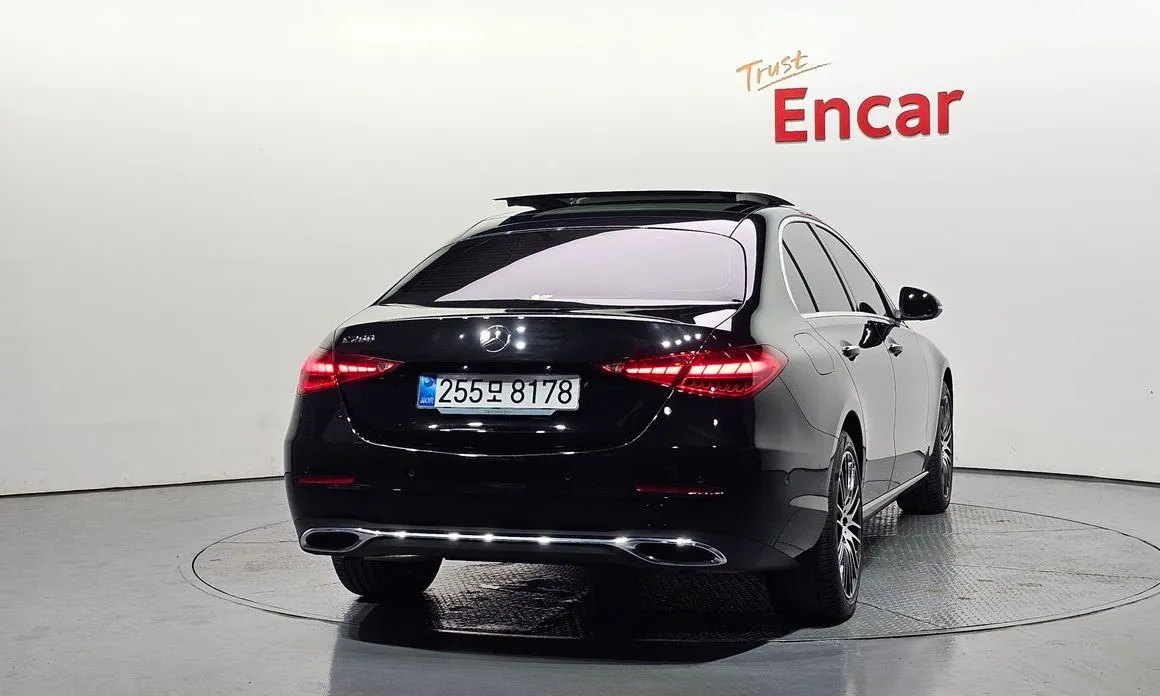 Mercedes-Benz C-Class 2025 из KR, фото 4