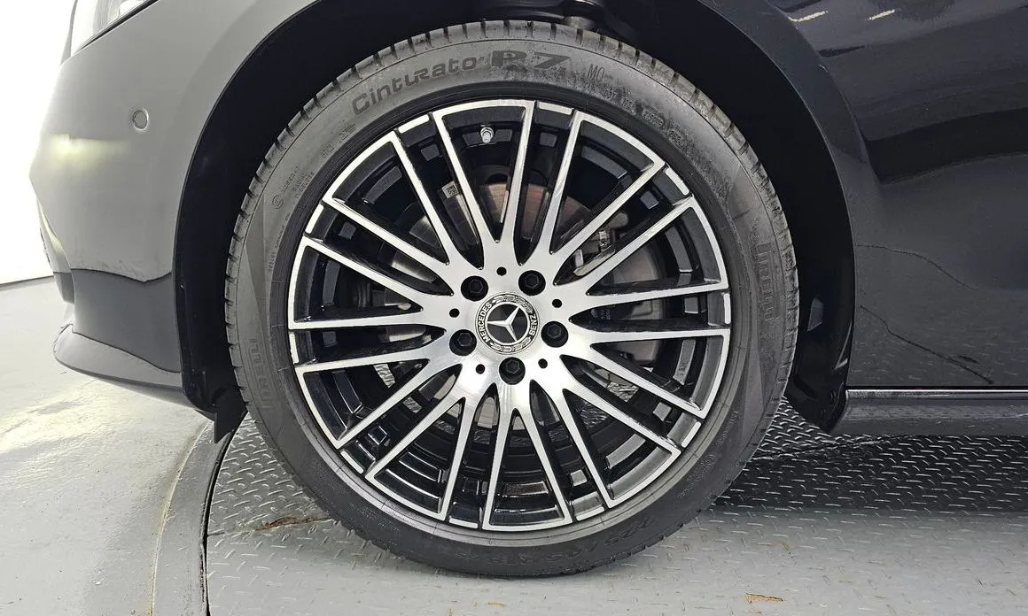 Mercedes-Benz C-Class 2025 из KR, фото 10