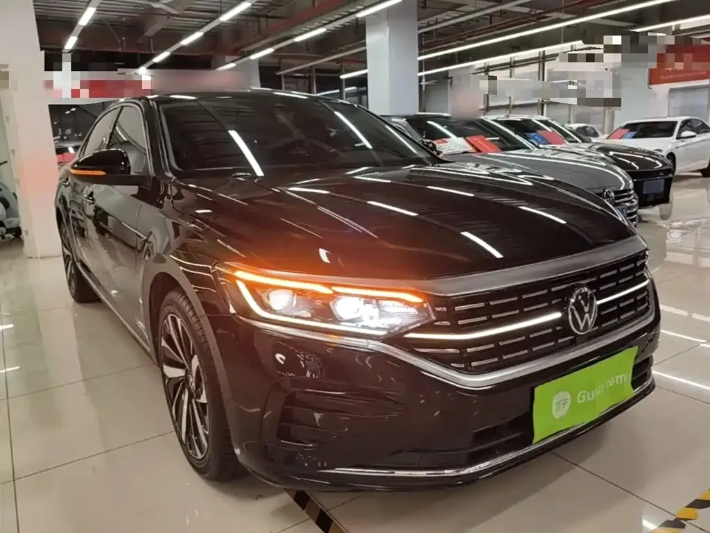 Volkswagen Passat — фото 2