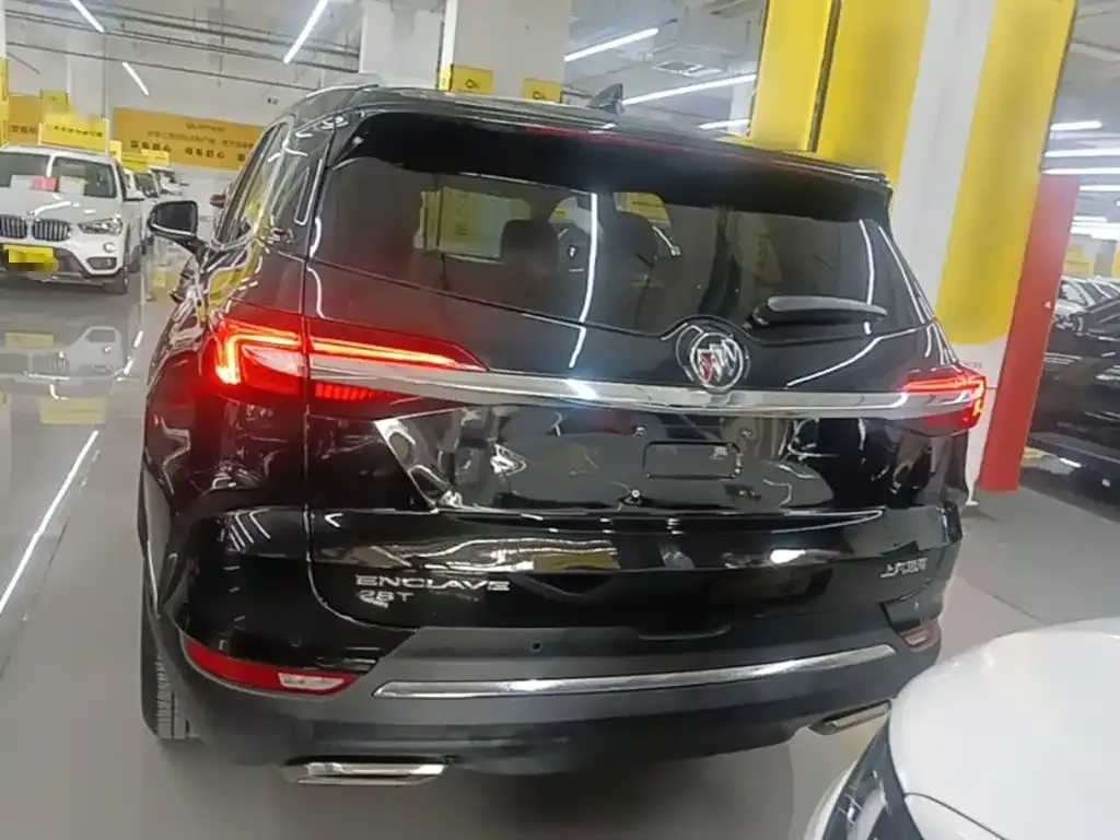 Buick Enclave 2021 из CN, фото 3