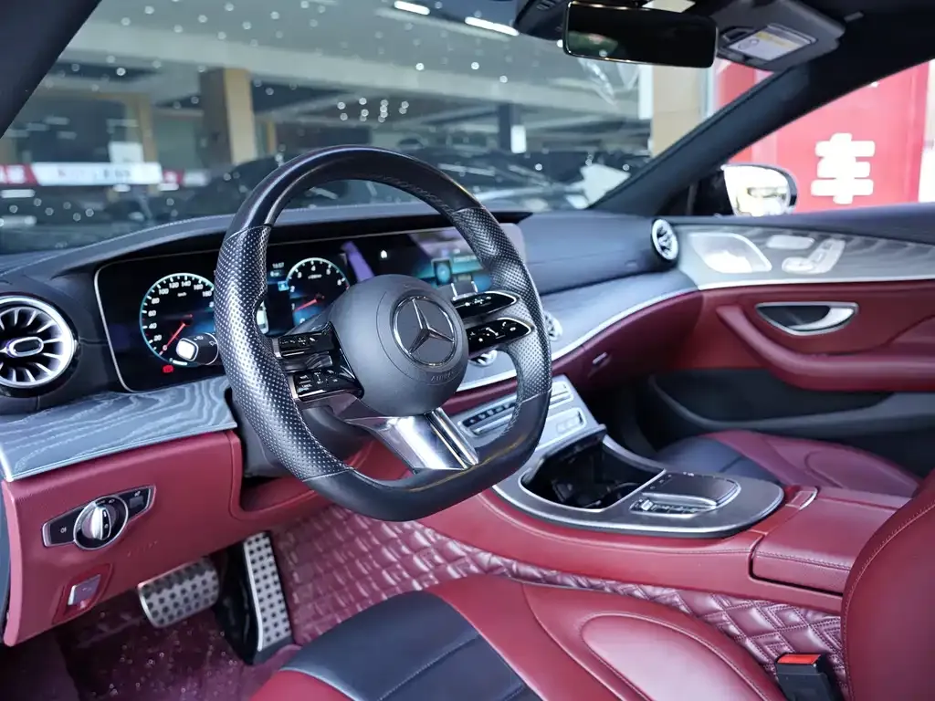 Mercedes-Benz CLS — фото 9