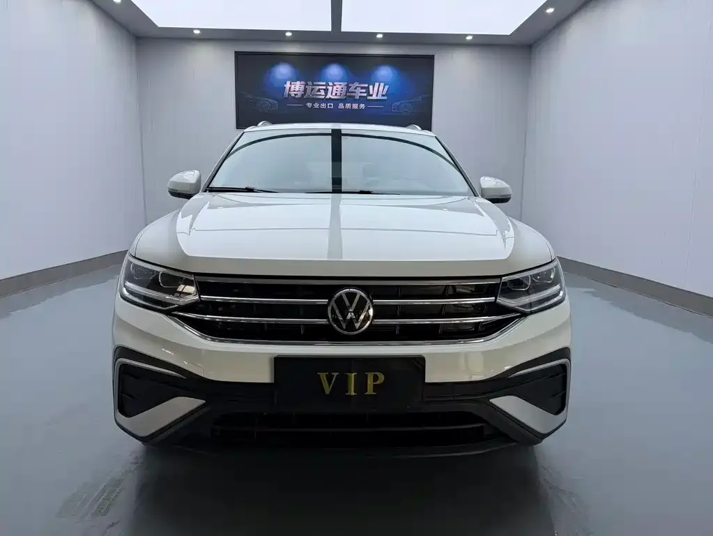 Volkswagen Tiguan L 2023 из CN, фото 5