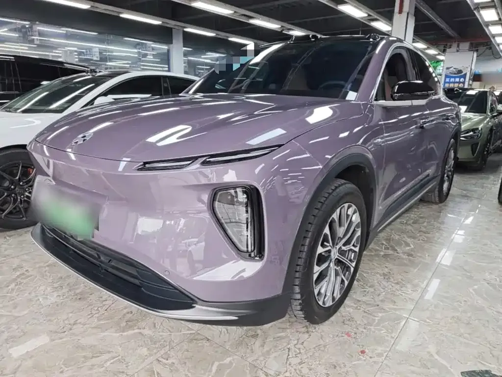 NIO EC6 — фото 10