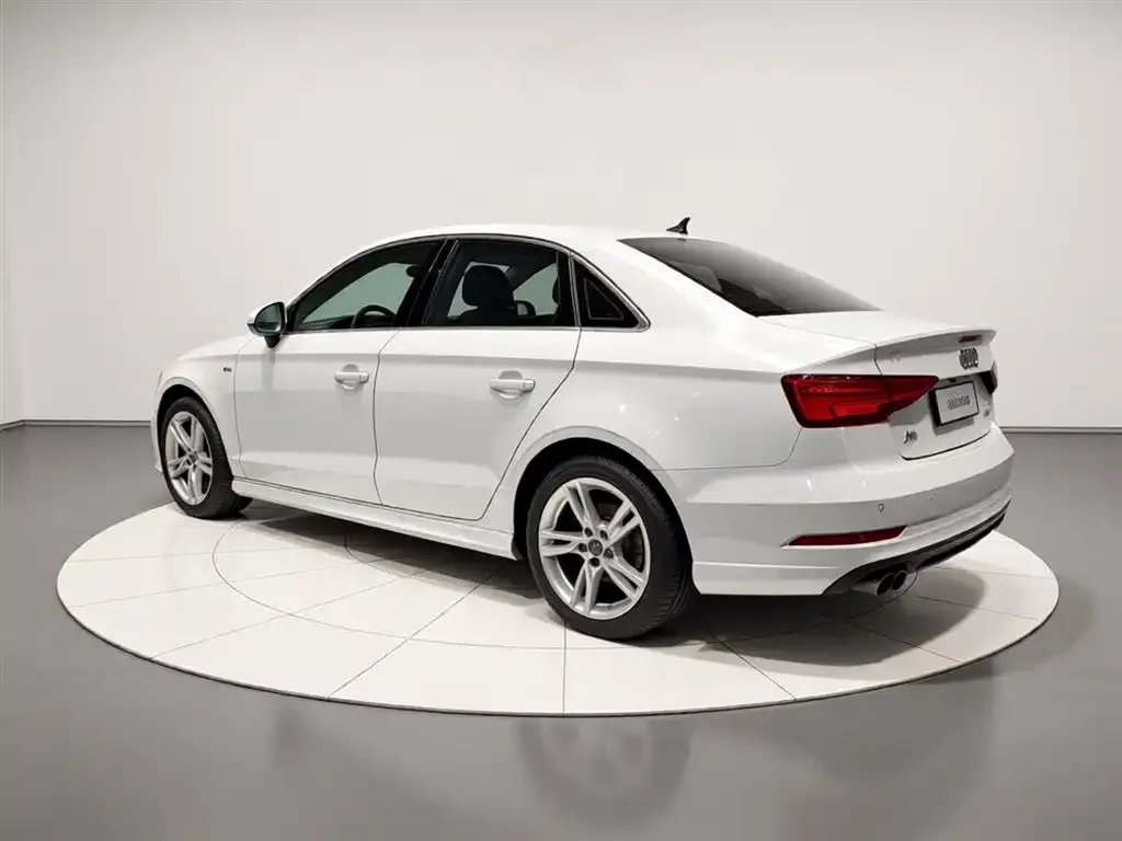 Audi A3 2021 из CN, фото 4