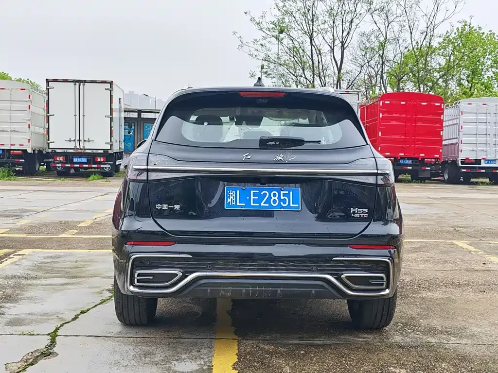 Hongqi HS5 — фото 6