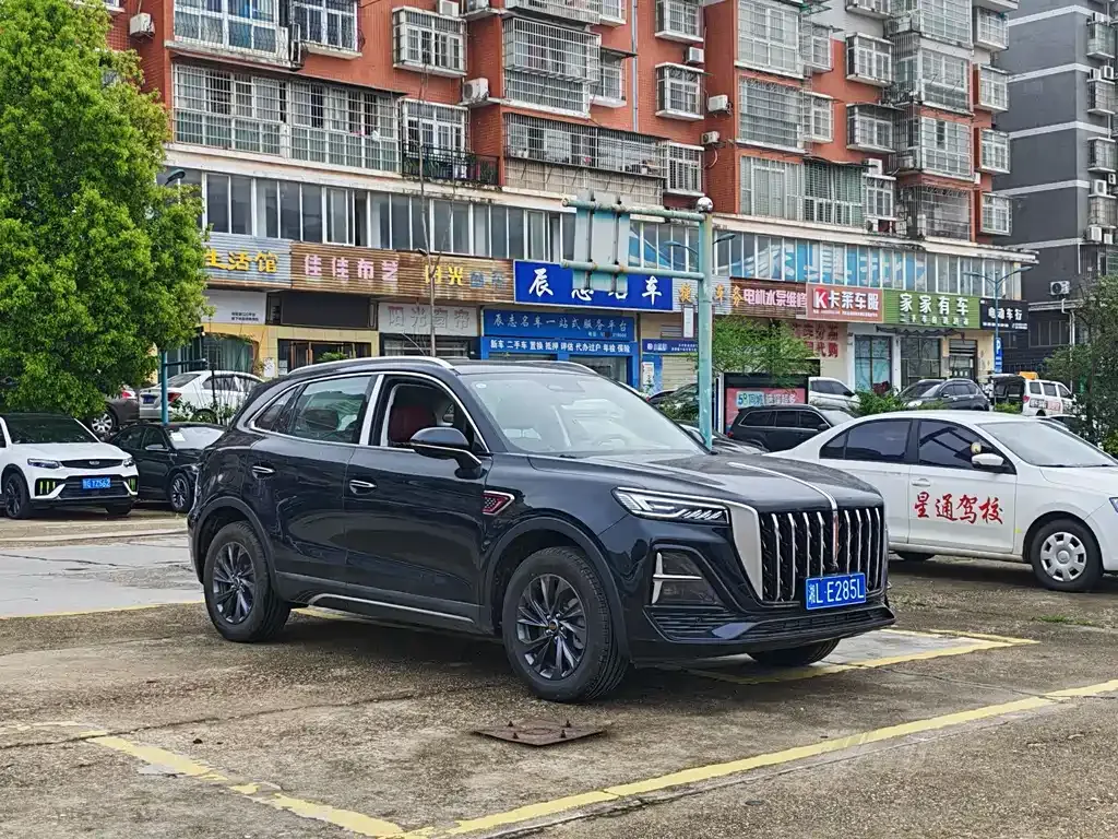 Hongqi HS5 — фото 7