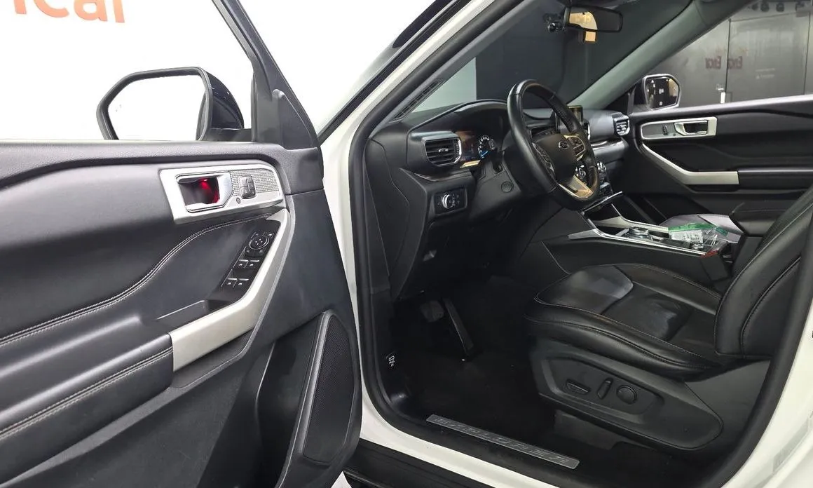 Ford Explorer 2021 из KR, фото 10